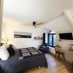 Bed & Breakfast La Ligne 3*