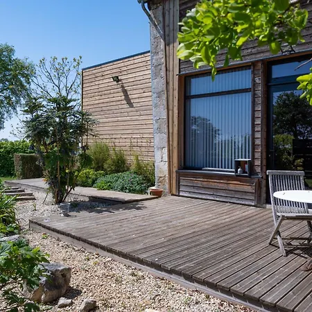 La Ligne Bed & Breakfast